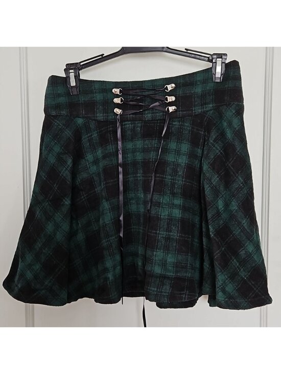 Dresses & Skirts - Green Plaid Mini Skirt w/Lace-Up Tie- S